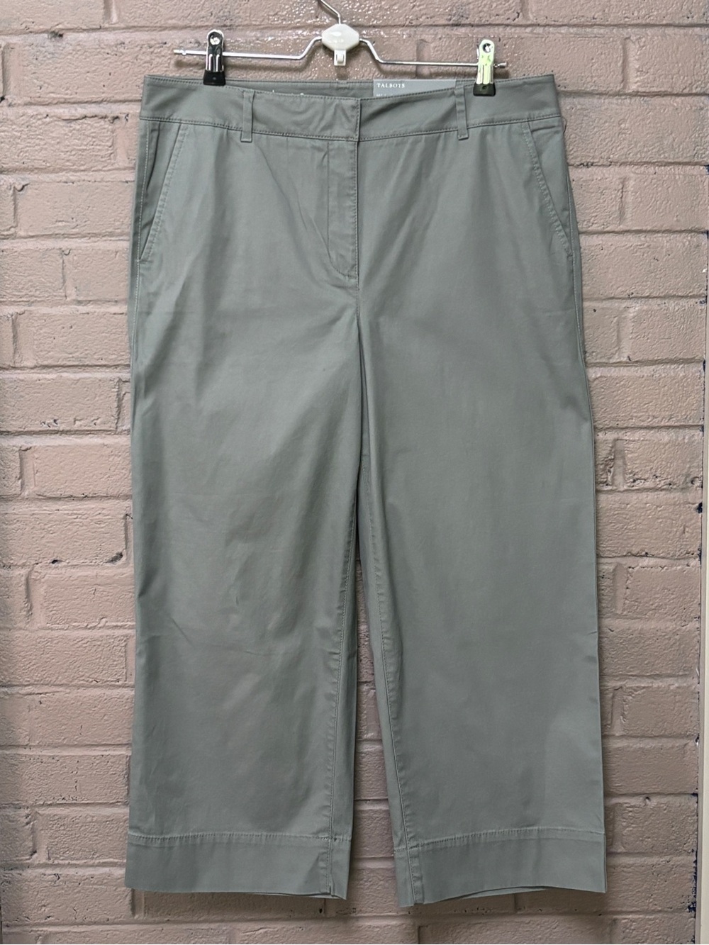 Talbots  NWT Olive Green Wide-Leg Cropped Pants 10